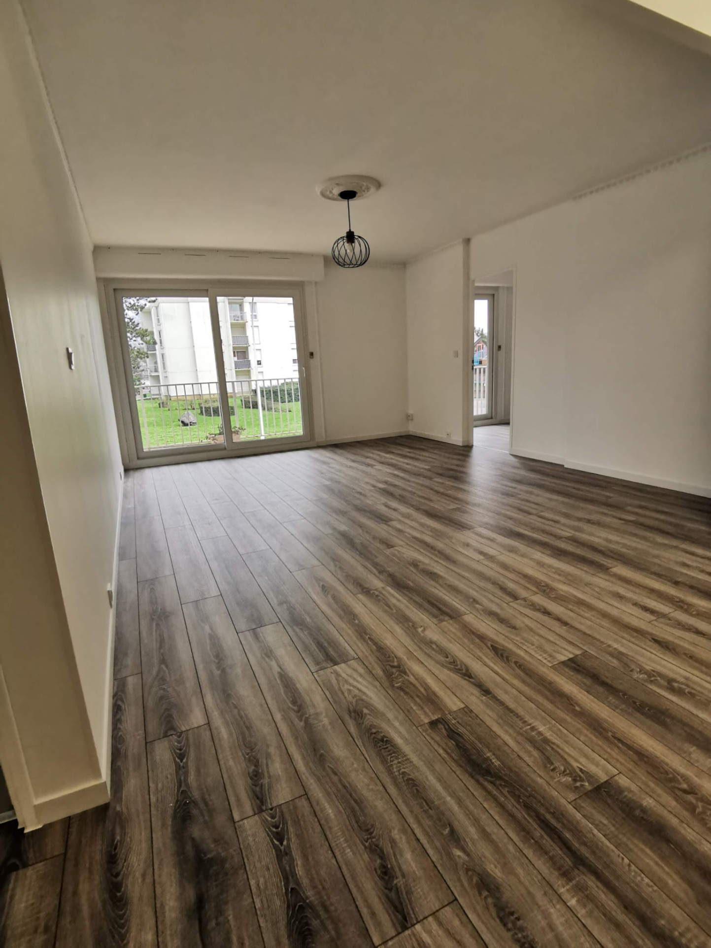 Lumineux appartement T4, rue de Guingamp, — photo 3